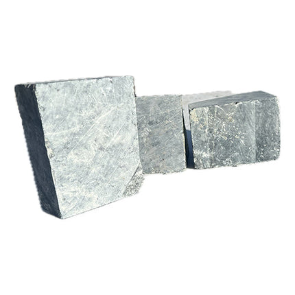 Nefrito akmenys skaldyti 10-15cm;  25kg